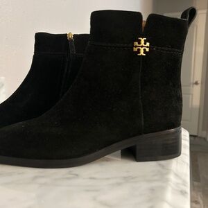 Brand New Never Worn Tory Burch Boots